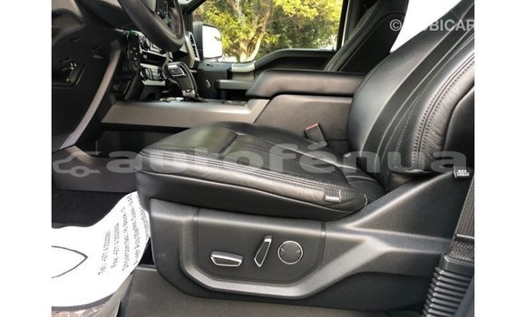 Acheter Import Voiture Ford Club Wagon Blanc à Import - Dubai, Marquesas Acheter Import Voiture Ford Club Wagon Blanc à Import - Dubai, Marquesas