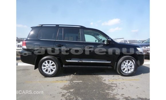 Buy Import Toyota Land Cruiser Black Car in Import - Dubai in Marquesas Buy Import Toyota Land Cruiser Black Car in Import - Dubai in Marquesas