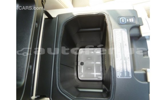 Buy Import Toyota Land Cruiser Black Car in Import - Dubai in Marquesas Buy Import Toyota Land Cruiser Black Car in Import - Dubai in Marquesas