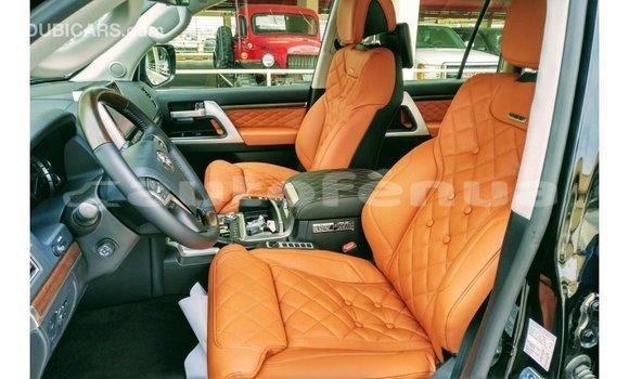 Acheter Import Voiture Toyota Land Cruiser Noir à Import - Dubai, Marquesas Acheter Import Voiture Toyota Land Cruiser Noir à Import - Dubai, Marquesas