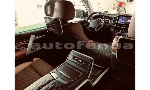 Acheter Import Voiture Toyota Land Cruiser Noir à Import - Dubai, Marquesas Acheter Import Voiture Toyota Land Cruiser Noir à Import - Dubai, Marquesas