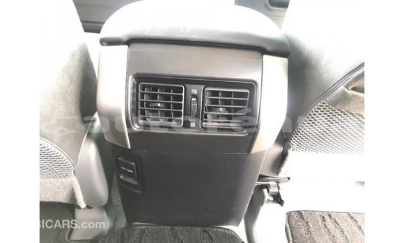 Acheter Import Voiture Toyota Land Cruiser Noir à Import - Dubai, Marquesas Acheter Import Voiture Toyota Land Cruiser Noir à Import - Dubai, Marquesas