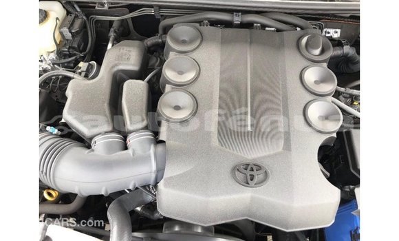 Acheter Import Voiture Toyota Land Cruiser Noir à Import - Dubai, Marquesas Acheter Import Voiture Toyota Land Cruiser Noir à Import - Dubai, Marquesas