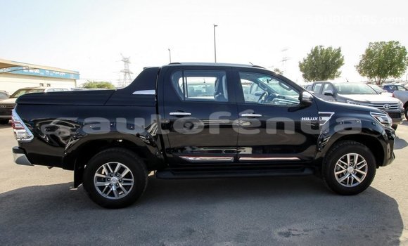 Acheter Import Voiture Toyota Hilux Noir à Import - Dubai, Marquesas Acheter Import Voiture Toyota Hilux Noir à Import - Dubai, Marquesas