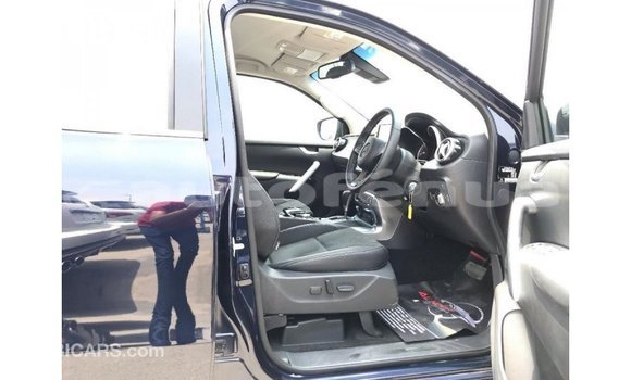 Acheter Import Voiture Mercedes-Benz 250 Bleu à Import - Dubai, Marquesas Acheter Import Voiture Mercedes-Benz 250 Bleu à Import - Dubai, Marquesas