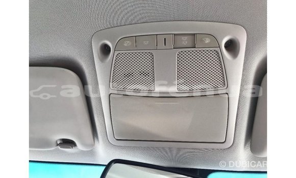 Acheter Import Voiture Mercedes-Benz 250 Bleu à Import - Dubai, Marquesas Acheter Import Voiture Mercedes-Benz 250 Bleu à Import - Dubai, Marquesas