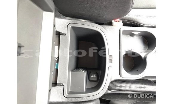 Acheter Import Voiture Mercedes-Benz 250 Bleu à Import - Dubai, Marquesas Acheter Import Voiture Mercedes-Benz 250 Bleu à Import - Dubai, Marquesas