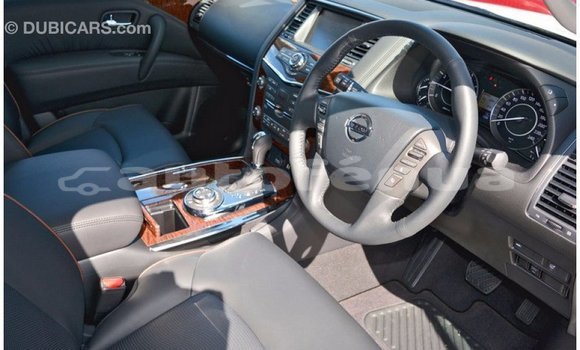 Acheter Import Voiture Nissan Patrol Blanc à Import - Dubai, Marquesas Acheter Import Voiture Nissan Patrol Blanc à Import - Dubai, Marquesas