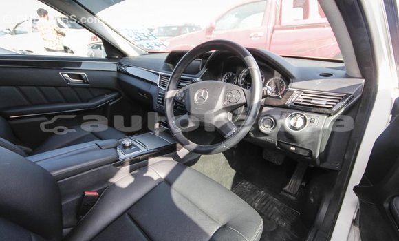 Buy Import Mercedes-Benz 200 White Car in Import - Dubai in Marquesas Buy Import Mercedes-Benz 200 White Car in Import - Dubai in Marquesas