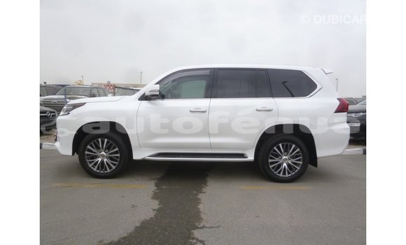 Buy Import Lexus LX White Car in Import - Dubai in Marquesas Buy Import Lexus LX White Car in Import - Dubai in Marquesas