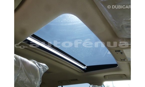 Acheter Import Voiture Toyota Land Cruiser Blanc à Import - Dubai, Marquesas Acheter Import Voiture Toyota Land Cruiser Blanc à Import - Dubai, Marquesas