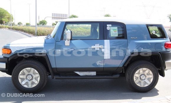 Acheter Import Voiture Toyota FJ Cruiser Bleu à Import - Dubai, Marquesas Acheter Import Voiture Toyota FJ Cruiser Bleu à Import - Dubai, Marquesas