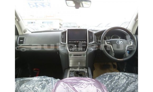 Buy Import Toyota Land Cruiser Other Car in Import - Dubai in Marquesas Buy Import Toyota Land Cruiser Other Car in Import - Dubai in Marquesas