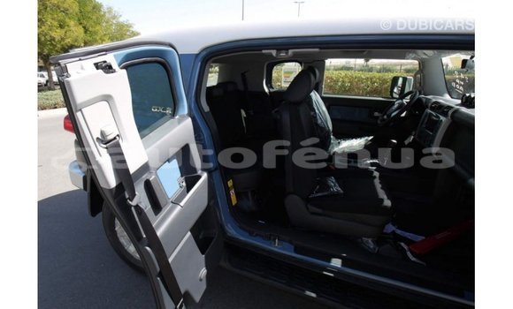 Acheter Import Voiture Toyota FJ Cruiser Bleu à Import - Dubai, Marquesas Acheter Import Voiture Toyota FJ Cruiser Bleu à Import - Dubai, Marquesas