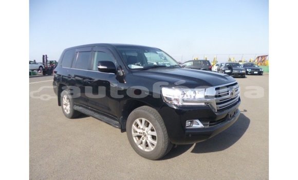 Buy Import Toyota Land Cruiser Black Car in Import - Dubai in Marquesas