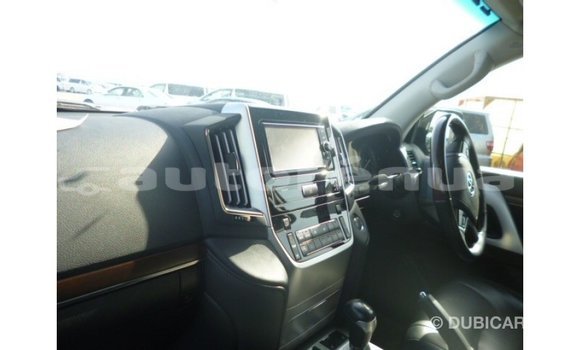 Buy Import Toyota Land Cruiser Black Car in Import - Dubai in Marquesas Buy Import Toyota Land Cruiser Black Car in Import - Dubai in Marquesas