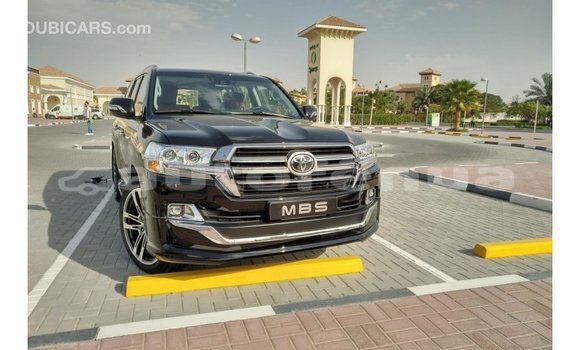 Acheter Import Voiture Toyota Land Cruiser Noir à Import - Dubai, Marquesas Acheter Import Voiture Toyota Land Cruiser Noir à Import - Dubai, Marquesas