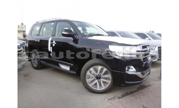 Buy Import Toyota Land Cruiser Black Car in Import - Dubai in Marquesas