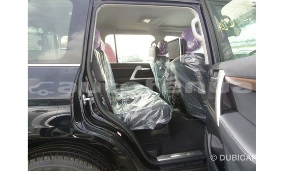 Buy Import Toyota Land Cruiser Black Car in Import - Dubai in Marquesas Buy Import Toyota Land Cruiser Black Car in Import - Dubai in Marquesas