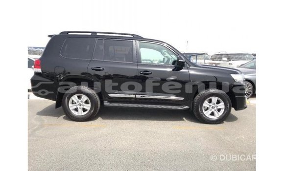 Buy Import Toyota Land Cruiser Black Car in Import - Dubai in Marquesas Buy Import Toyota Land Cruiser Black Car in Import - Dubai in Marquesas
