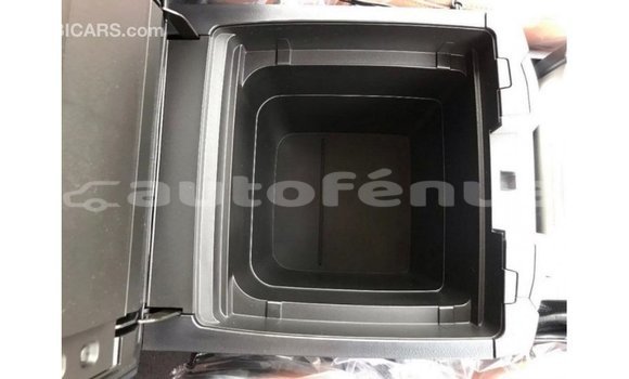 Buy Import Toyota Land Cruiser Black Car in Import - Dubai in Marquesas Buy Import Toyota Land Cruiser Black Car in Import - Dubai in Marquesas