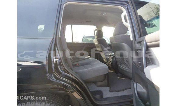 Buy Import Toyota Land Cruiser Black Car in Import - Dubai in Marquesas Buy Import Toyota Land Cruiser Black Car in Import - Dubai in Marquesas