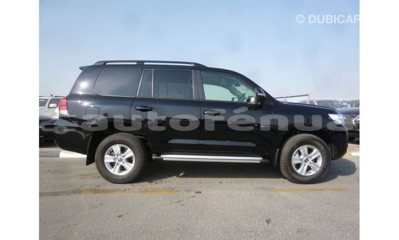 Acheter Import Voiture Toyota Land Cruiser Noir à Import - Dubai, Marquesas Acheter Import Voiture Toyota Land Cruiser Noir à Import - Dubai, Marquesas