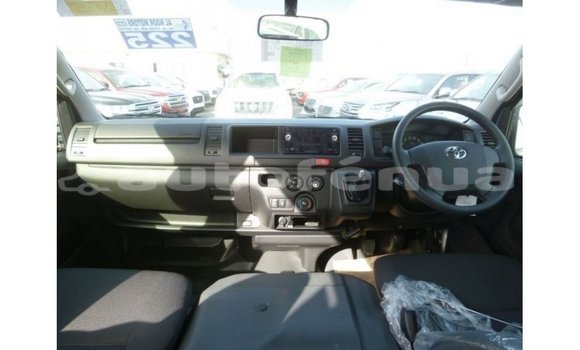 Buy Import Toyota Hiace White Car in Import - Dubai in Marquesas Buy Import Toyota Hiace White Car in Import - Dubai in Marquesas