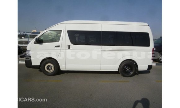 Buy Import Toyota Hiace White Car in Import - Dubai in Marquesas Buy Import Toyota Hiace White Car in Import - Dubai in Marquesas