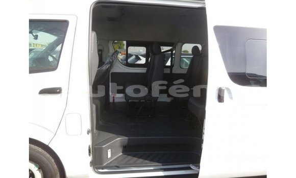 Buy Import Toyota Hiace White Car in Import - Dubai in Marquesas Buy Import Toyota Hiace White Car in Import - Dubai in Marquesas