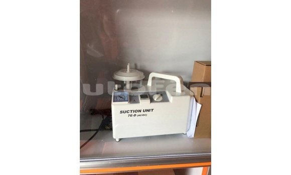 Acheter Import Voiture Toyota Hiace Blanc à Import - Dubai, Marquesas Acheter Import Voiture Toyota Hiace Blanc à Import - Dubai, Marquesas