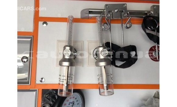 Acheter Import Voiture Toyota Hiace Blanc à Import - Dubai, Marquesas Acheter Import Voiture Toyota Hiace Blanc à Import - Dubai, Marquesas