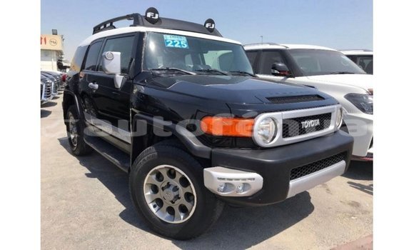 Acheter Import Voiture Toyota FJ Cruiser Noir à Import - Dubai, Marquesas Acheter Import Voiture Toyota FJ Cruiser Noir à Import - Dubai, Marquesas