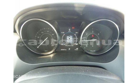 Acheter Import Voiture Jaguar E-Pace Blanc à Import - Dubai, Marquesas Acheter Import Voiture Jaguar E-Pace Blanc à Import - Dubai, Marquesas