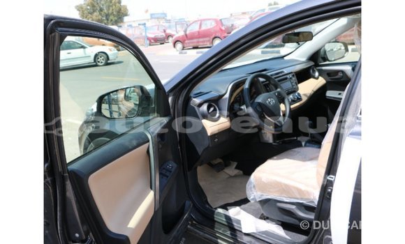 Acheter Import Voiture Toyota RAV4 Autre à Import - Dubai, Marquesas Acheter Import Voiture Toyota RAV4 Autre à Import - Dubai, Marquesas