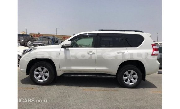 Buy Import Toyota Prado White Car in Import - Dubai in Marquesas Buy Import Toyota Prado White Car in Import - Dubai in Marquesas