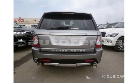Buy Import Land Rover Range Rover Other Car in Import - Dubai in Marquesas Buy Import Land Rover Range Rover Other Car in Import - Dubai in Marquesas