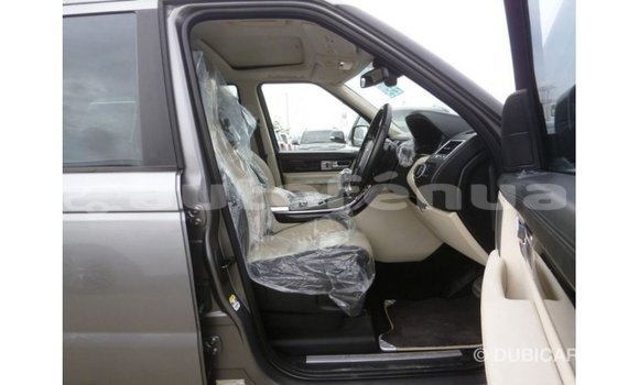 Buy Import Land Rover Range Rover Other Car in Import - Dubai in Marquesas Buy Import Land Rover Range Rover Other Car in Import - Dubai in Marquesas