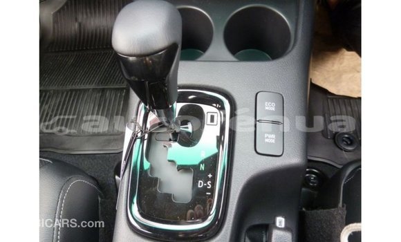 Acheter Import Voiture Toyota Hilux Blanc à Import - Dubai, Marquesas Acheter Import Voiture Toyota Hilux Blanc à Import - Dubai, Marquesas