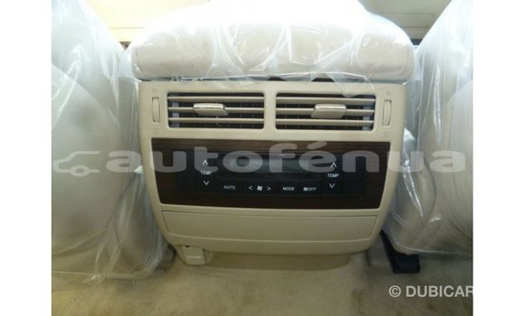 Acheter Import Voiture Toyota Land Cruiser Blanc à Import - Dubai, Marquesas Acheter Import Voiture Toyota Land Cruiser Blanc à Import - Dubai, Marquesas