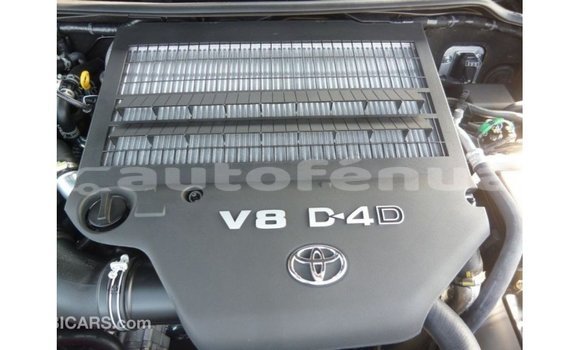Buy Import Toyota Land Cruiser Black Car in Import - Dubai in Marquesas Buy Import Toyota Land Cruiser Black Car in Import - Dubai in Marquesas