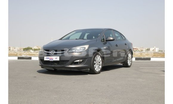 Acheter Import Voiture Opel Astra Autre à Import - Dubai, Marquesas