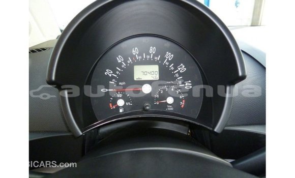 Buy Import Volkswagen Beetle White Car in Import - Dubai in Marquesas Buy Import Volkswagen Beetle White Car in Import - Dubai in Marquesas