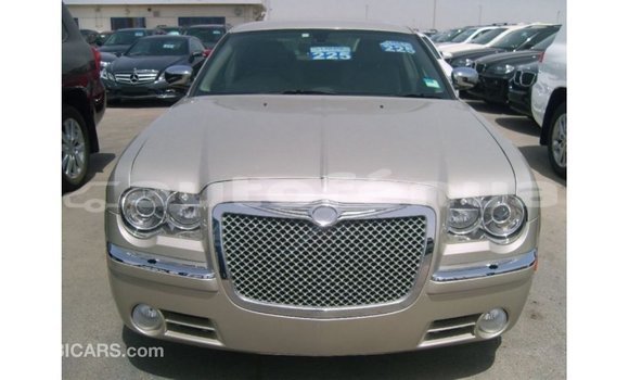 Acheter Import Voiture Chrysler 300 Beige à Import - Dubai, Marquesas Acheter Import Voiture Chrysler 300 Beige à Import - Dubai, Marquesas