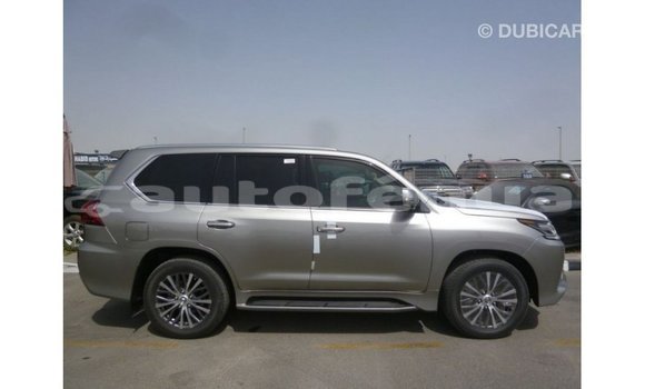 Acheter Import Voiture Lexus LX Autre à Import - Dubai, Marquesas Acheter Import Voiture Lexus LX Autre à Import - Dubai, Marquesas
