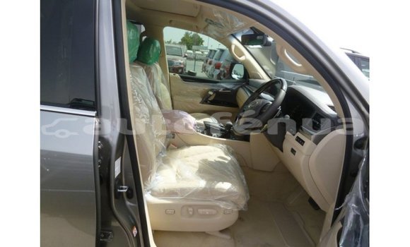 Acheter Import Voiture Lexus LX Autre à Import - Dubai, Marquesas Acheter Import Voiture Lexus LX Autre à Import - Dubai, Marquesas