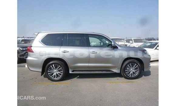 Acheter Import Voiture Lexus LX Autre à Import - Dubai, Marquesas Acheter Import Voiture Lexus LX Autre à Import - Dubai, Marquesas