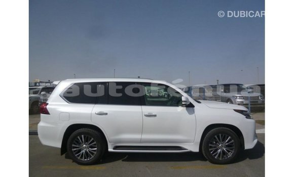 Buy Import Lexus LX White Car in Import - Dubai in Marquesas Buy Import Lexus LX White Car in Import - Dubai in Marquesas