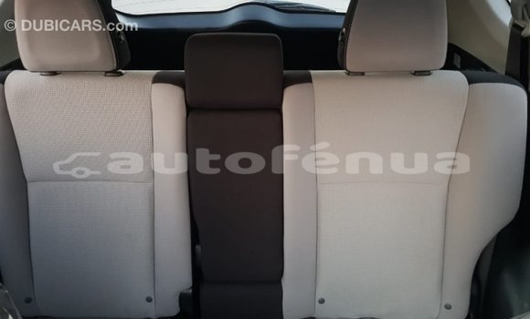 Acheter Import Voiture Toyota 4Runner Rouge à Import - Dubai, Marquesas Acheter Import Voiture Toyota 4Runner Rouge à Import - Dubai, Marquesas