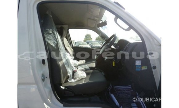 Buy Import Toyota Hiace White Car in Import - Dubai in Marquesas Buy Import Toyota Hiace White Car in Import - Dubai in Marquesas